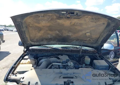 2002 Chevrolet Silverado 2500Hd Lt from USA, damaged, VIN 1GCHK23162F217596